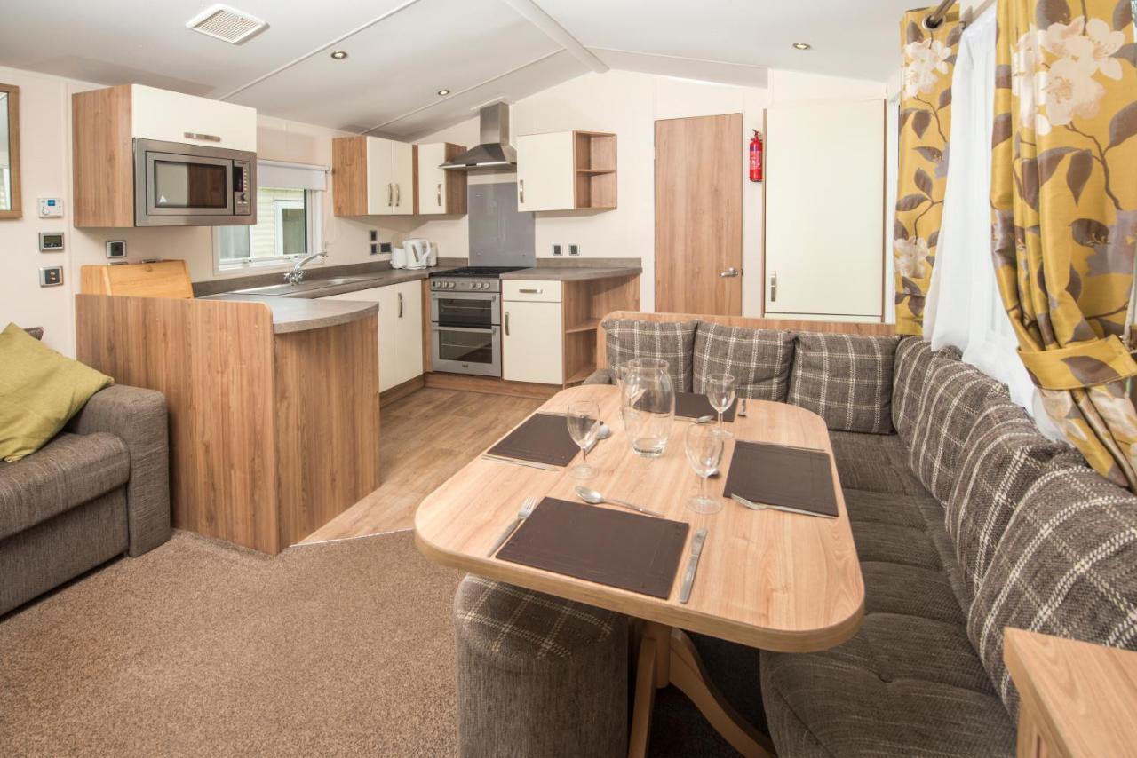 Trelawne Manor Holiday Park Looe Esterno foto